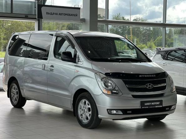 Hyundai Grand Starex I с пробегом 2010 года, цена 1 195 000 рублей, 227703 км, минивэн, Автокод Объявления