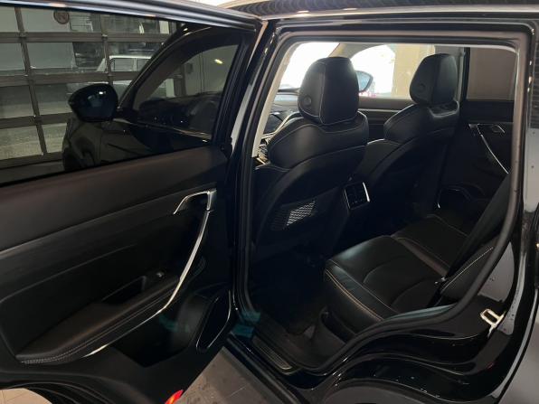 Geely Atlas Pro с пробегом 2023 года, цена 1 920 000 рублей, 82398 км, внедорожник, Автокод Объявления