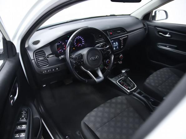 Kia Rio IV с пробегом 2018 года, цена 1 350 000 рублей, 143968 км, седан, Автокод Объявления