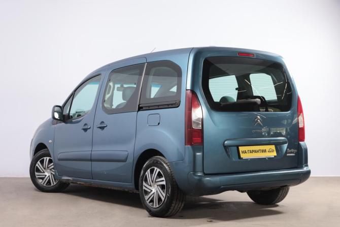 Citroen Berlingo II с пробегом 2013 года, цена 899 000 рублей, 180000 км, компактвэн, Автокод Объявления
