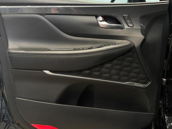 Hyundai Santa Fe IV Рестайлинг с пробегом 2021 года, цена 3 500 000 рублей, 140000 км, внедорожник, Автокод Объявления
