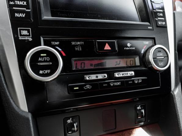 Toyota Camry VII (XV50) с пробегом 2013 года, цена 1 850 000 рублей, 179271 км, седан, Автокод Объявления