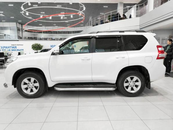 Toyota Land Cruiser Prado 150 Series Рестайлинг 1 с пробегом 2014 года, цена 2 850 000 рублей, 218884 км, внедорожник, Автокод Объявления