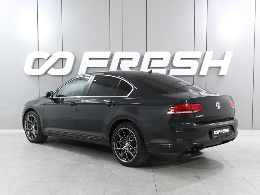 Volkswagen Passat B8 Ростов-на-Дону  - изображение 2