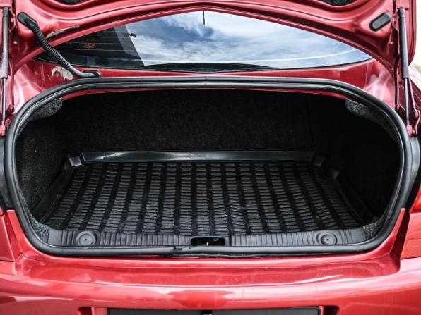 Renault Megane II Рестайлинг с пробегом 2006 года, цена 324 000 рублей, 222123 км, седан, Автокод Объявления