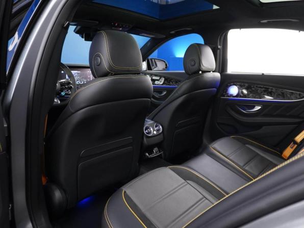 Mercedes-Benz E-Класс AMG V (W213) Рестайлинг с пробегом 2021 года, цена 9 888 000 рублей, 27765 км, седан, Автокод Объявления