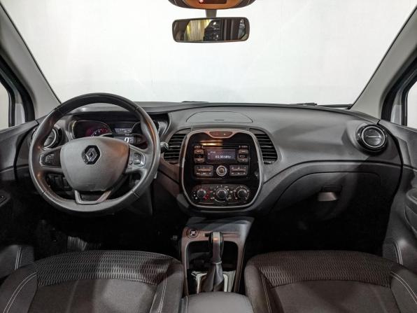Renault Kaptur I с пробегом 2017 года, цена 1 240 000 рублей, 67843 км, внедорожник, Автокод Объявления