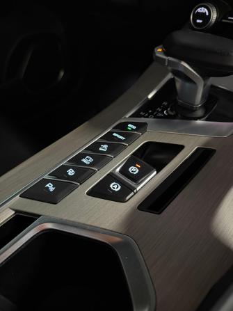 Geely Coolray I с пробегом 2023 года, цена 1 780 000 рублей, 77401 км, внедорожник, Автокод Объявления