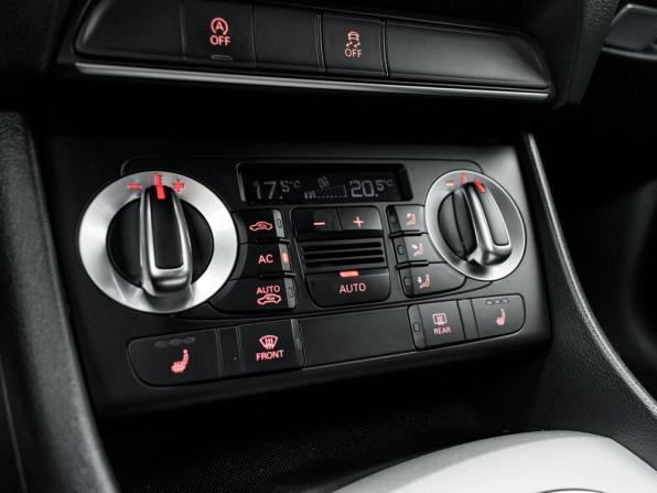 Audi Q3 I (8U) с пробегом 2012 года, цена 1 600 000 рублей, 183283 км, внедорожник, Автокод Объявления