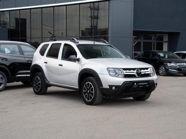 Renault Duster I Рестайлинг с пробегом 2017 года, цена 895 000 рублей, 265678 км, внедорожник, Автокод Объявления