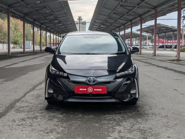 Toyota Prius IV (XW50) с пробегом 2017 года, цена 1 894 900 рублей, 136000 км, лифтбек, Автокод Объявления
