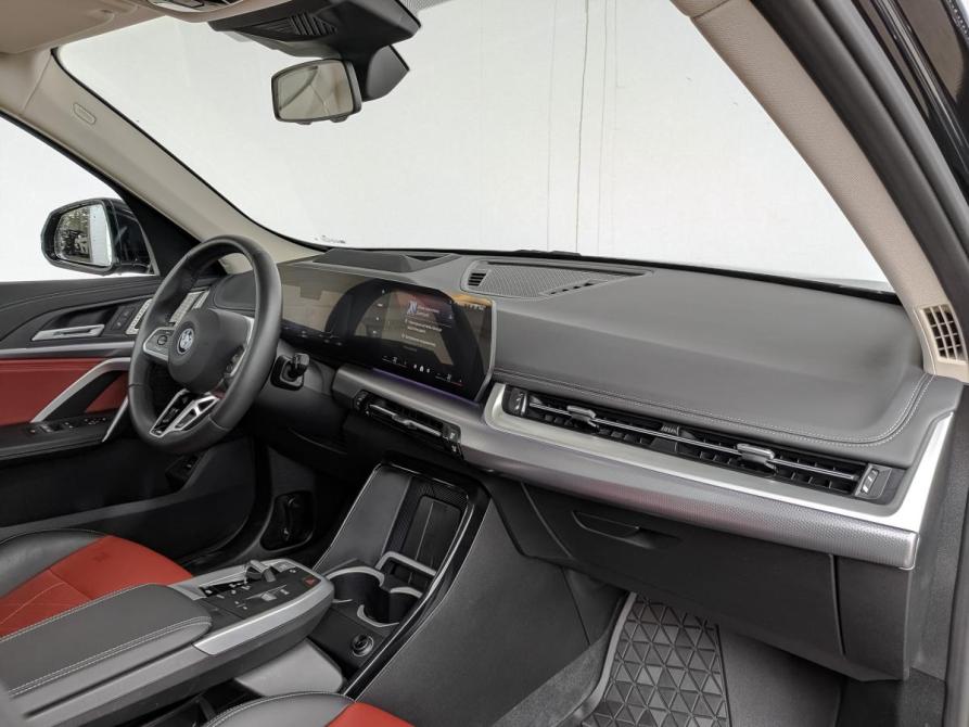 BMW iX1 Москва  - изображение 13