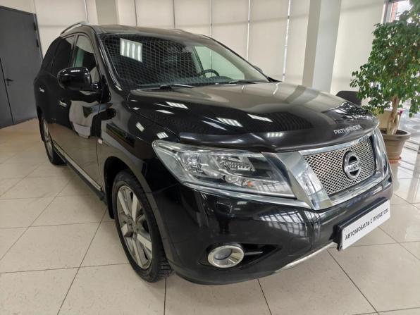 Nissan Pathfinder IV с пробегом 2015 года, цена 1 595 000 рублей, 218000 км, внедорожник, Автокод Объявления