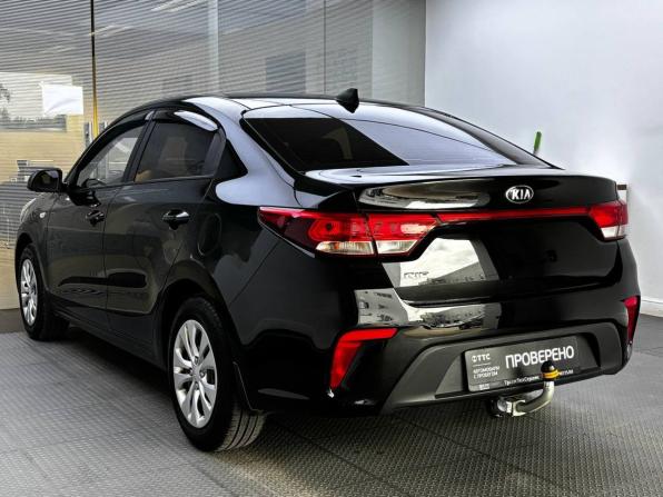 Kia Rio IV с пробегом 2017 года, цена 1 025 000 рублей, 199000 км, седан, Автокод Объявления