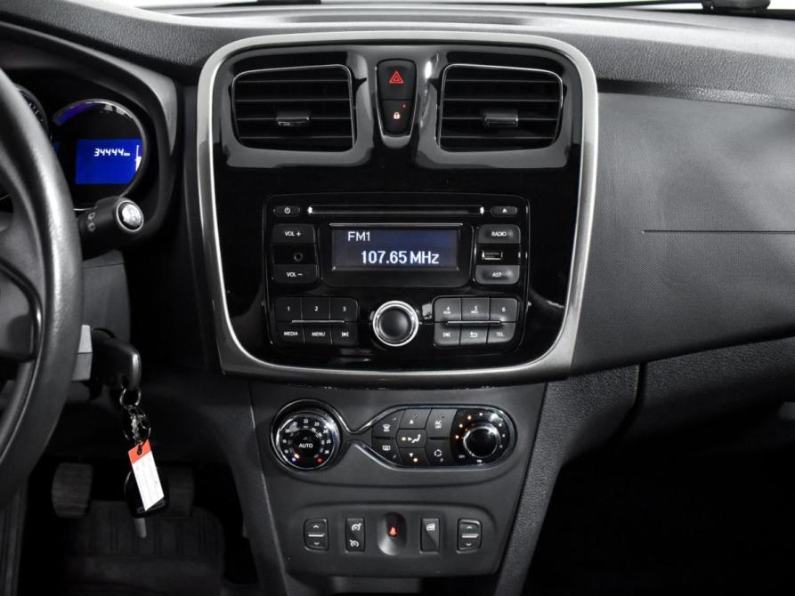 Renault Sandero II Санкт-Петербург  - изображение 6