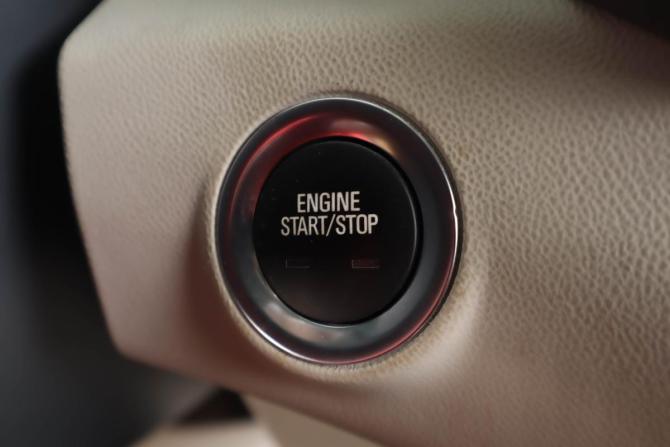 GMC Terrain II Рестайлинг с пробегом 2022 года, цена 3 669 000 рублей, 25023 км, внедорожник, Автокод Объявления