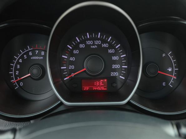 Kia Rio III Рестайлинг с пробегом 2016 года, цена 1 059 000 рублей, 145900 км, седан, Автокод Объявления