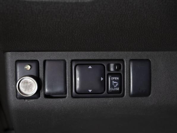 Nissan Pathfinder III с пробегом 2006 года, цена 1 000 000 рублей, 269885 км, внедорожник, Автокод Объявления
