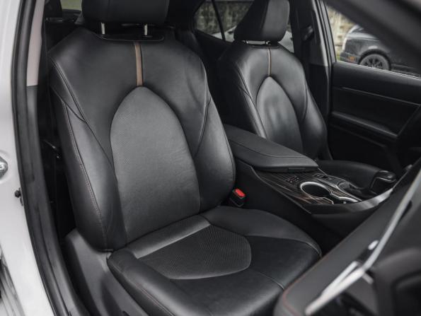 Toyota Camry VIII (XV70) с пробегом 2020 года, цена 2 950 000 рублей, 105585 км, седан, Автокод Объявления