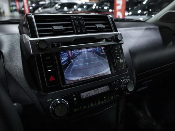 Toyota Land Cruiser Prado 150 Series Рестайлинг 1 с пробегом 2015 года, цена 2 999 585 рублей, 241627 км, внедорожник, Автокод Объявления