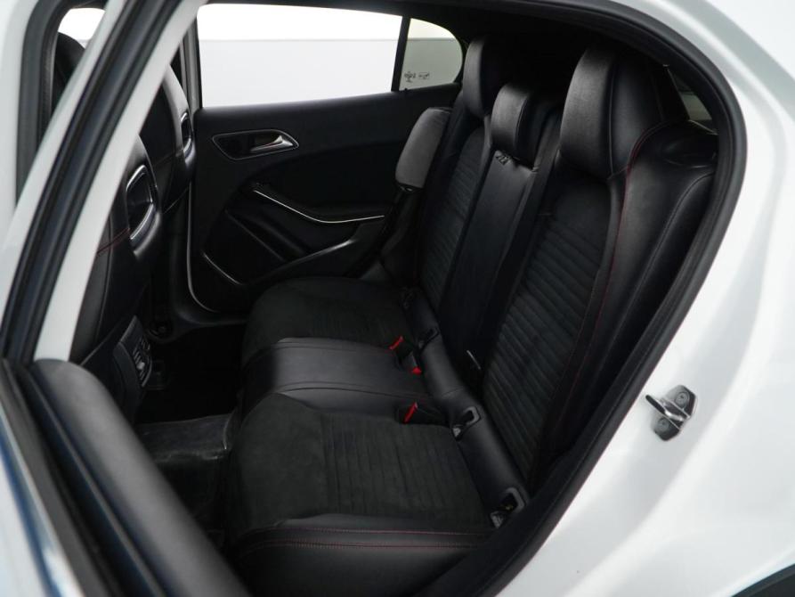Mercedes-Benz GLA I (X156) Рестайлинг Москва  - изображение 9