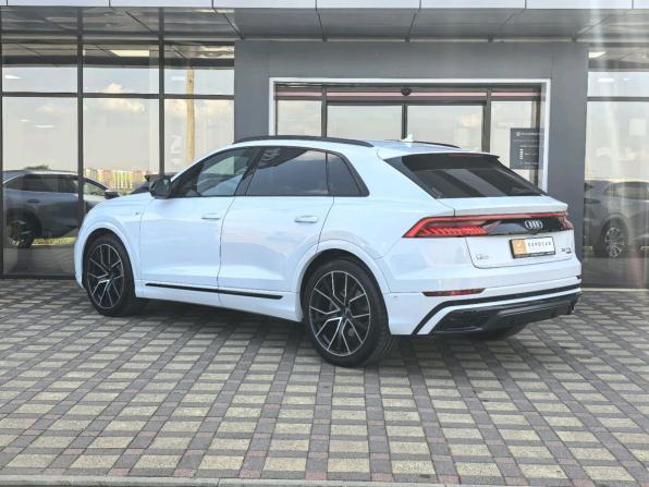 Audi Q8 I (4M) с пробегом 2018 года, цена 4 250 000 рублей, 153043 км, внедорожник, Автокод Объявления