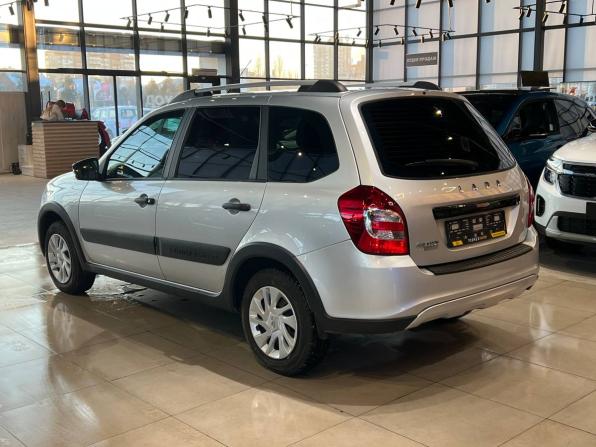 Lada (ВАЗ) Granta I Рестайлинг с пробегом 2023 года, цена 870 000 рублей, 52000 км, универсал, Автокод Объявления