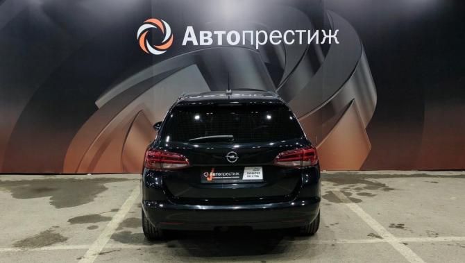 Opel Astra K Рестайлинг с пробегом 2021 года, цена 1 510 000 рублей, 121036 км, универсал, Автокод Объявления