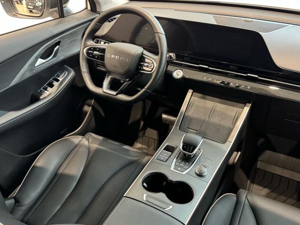 Omoda C5 I Рестайлинг с пробегом 2025 года, цена 2 199 000 рублей, 5380 км, внедорожник, Автокод Объявления