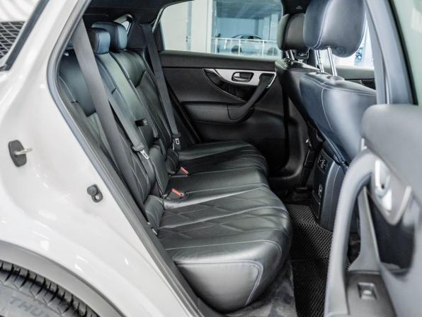Infiniti QX70 с пробегом 2014 года, цена 2 352 000 рублей, 125354 км, внедорожник, Автокод Объявления