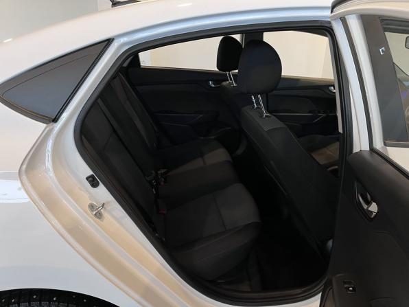 Hyundai Solaris II Рестайлинг с пробегом 2022 года, цена 1 600 000 рублей, 112591 км, седан, Автокод Объявления