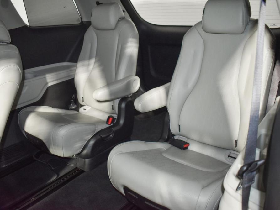 Kia Carnival IV Санкт-Петербург  - изображение 13