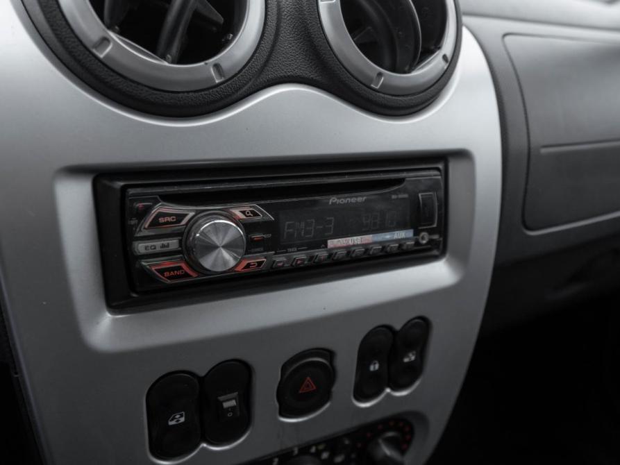 Renault Logan I Рестайлинг Москва  - изображение 16