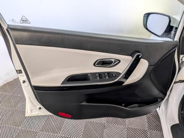 Kia Ceed II Рестайлинг с пробегом 2018 года, цена 1 350 000 рублей, 140589 км, универсал, Автокод Объявления