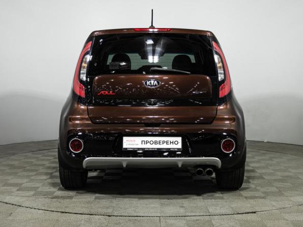 Kia Soul II Рестайлинг с пробегом 2017 года, цена 1 520 000 рублей, 92359 км, хэтчбек, Автокод Объявления