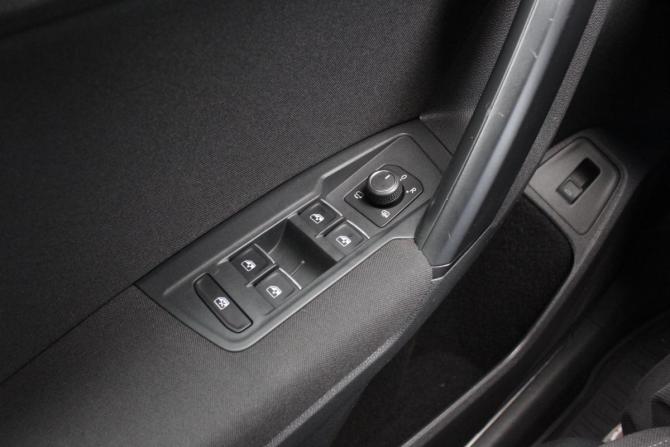 Volkswagen Tiguan II с пробегом 2017 года, цена 2 900 000 рублей, 73280 км, внедорожник, Автокод Объявления