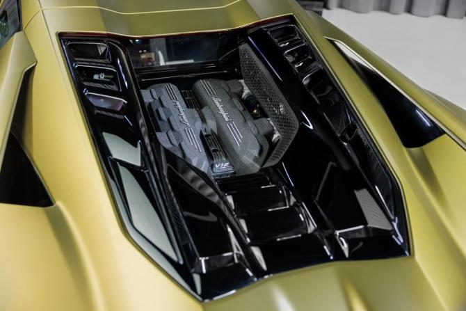 Новый Lamborghini Revuelto 2024 года, цена 88 500 000 рублей, купе, Автокод Объявления