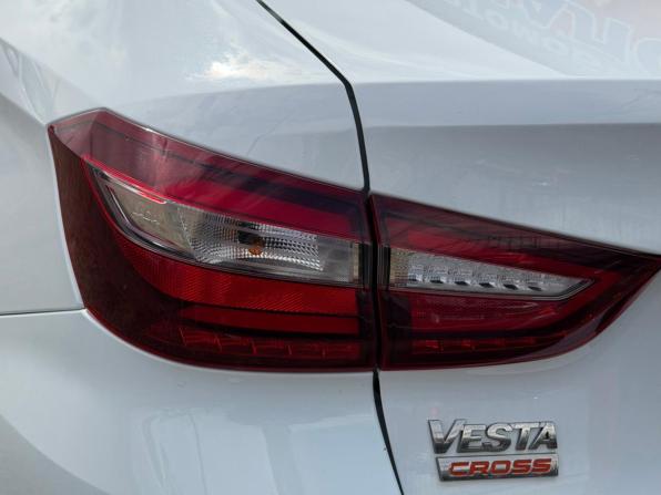 Lada (ВАЗ) Vesta I Рестайлинг (NG) с пробегом 2023 года, цена 1 300 000 рублей, 53176 км, седан, Автокод Объявления