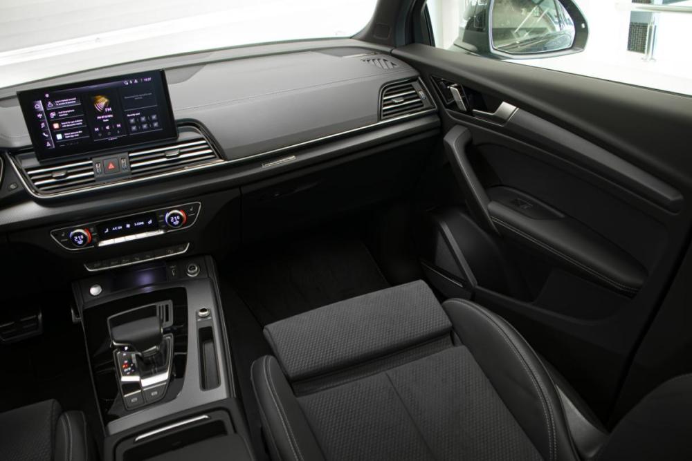 Audi Q5 Sportback I (FY) Москва  - изображение 26