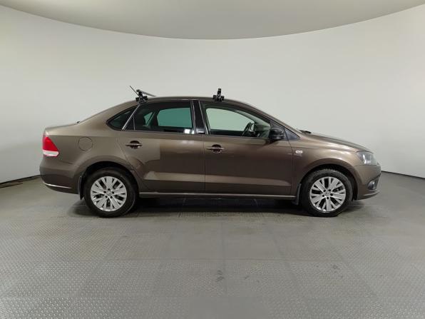 Volkswagen Polo V с пробегом 2014 года, цена 920 000 рублей, 143060 км, седан, Автокод Объявления