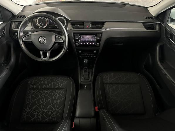Skoda Rapid I Рестайлинг с пробегом 2019 года, цена 1 348 000 рублей, 136378 км, лифтбек, Автокод Объявления