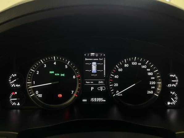 Lexus LX III Рестайлинг 2 с пробегом 2017 года, цена 7 900 000 рублей, 160000 км, внедорожник, Автокод Объявления