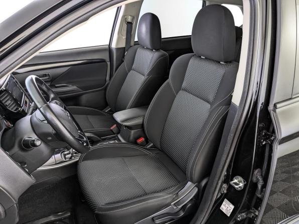 Mitsubishi Outlander III Рестайлинг 3 с пробегом 2019 года, цена 1 870 000 рублей, 178898 км, внедорожник, Автокод Объявления