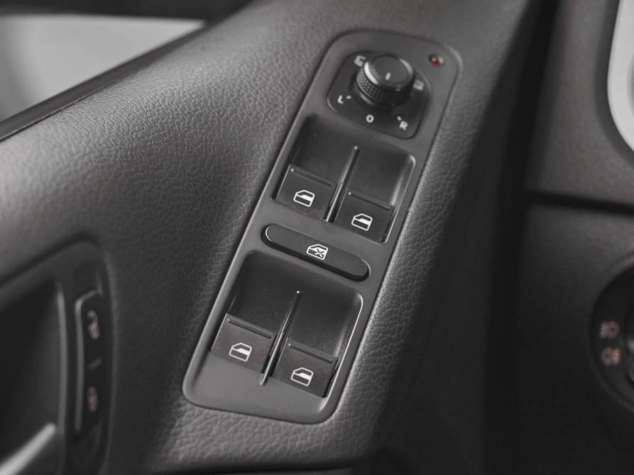 Volkswagen Tiguan I Рестайлинг Москва  - изображение 13