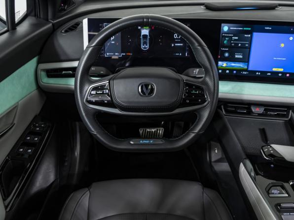 Changan UNI-T I Рестайлинг с пробегом 2023 года, цена 2 398 000 рублей, 17797 км, внедорожник, Автокод Объявления