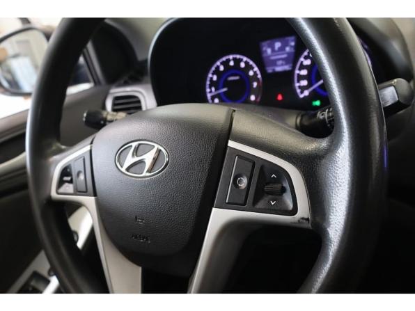 Hyundai Solaris I с пробегом 2012 года, цена 744 000 рублей, 98067 км, хэтчбек, Автокод Объявления