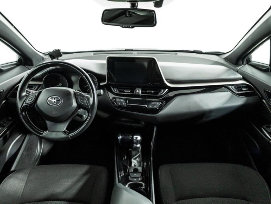 Toyota C-HR I Санкт-Петербург  - изображение 13