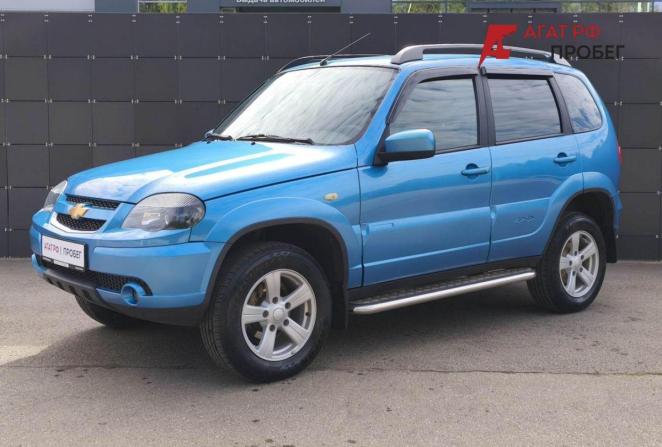 Chevrolet Niva I Рестайлинг с пробегом 2017 года, цена 895 000 рублей, 57833 км, внедорожник, Автокод Объявления