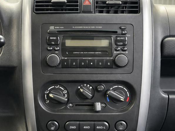 Suzuki Jimny III Рестайлинг 1 с пробегом 2007 года, цена 867 000 рублей, 169500 км, внедорожник, Автокод Объявления