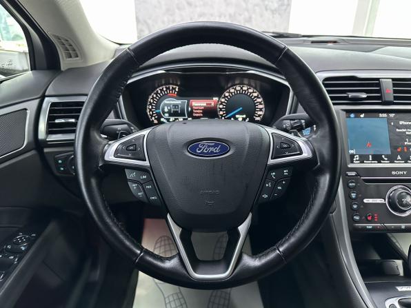 Ford Mondeo V с пробегом 2017 года, цена 1 635 000 рублей, 108938 км, седан, Автокод Объявления